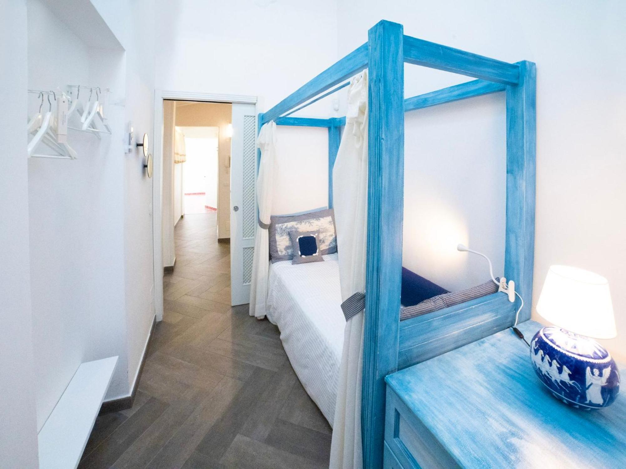 Sea And The Apartamento